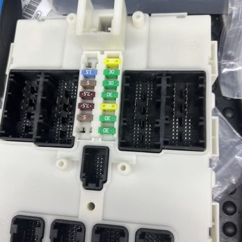 Tu Cerrajero - Mini cooper key programming module - Keys & Locksmiths Near Me - San Juan, Puerto Rico