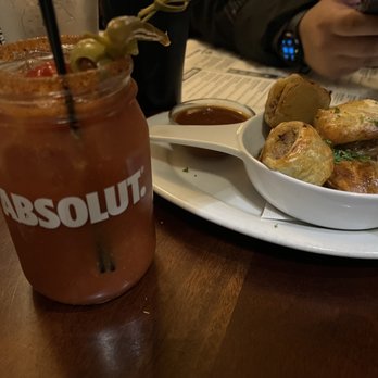 Elephant & Castle - Bloody Mary & Mini Sausage Rolls - British Near Me - Washington, DC, District of Columbia
