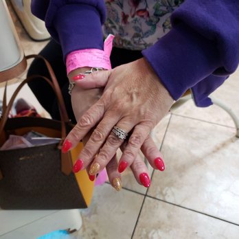 Happiness Nail and Spa - Thank you Mr.Lee you and your lovely staff get a 10 in my book...may you and you wife be blessed 2019.... - Nail Salons Near Me - Rancho Cucamonga, California