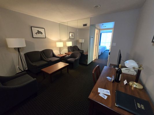 Rosedale on Robson Suite Hotel by null