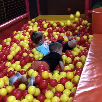 Party Kingdom - Ball pit on small kid side - Trampoline Parks Near Me - Chino, California Party Kingdom - Ball pit on small kid side - Trampoline Parks Near Me - Chino, California
