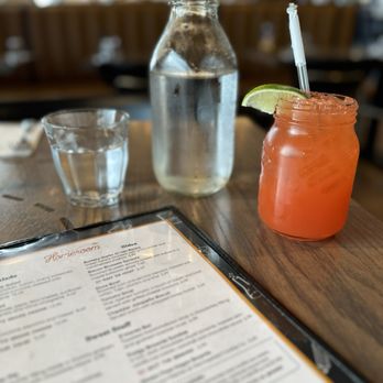 Homeroom Berkeley - Water and Strawberry Limeade - Comfort Food Near Me - Berkeley, California