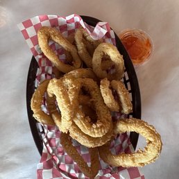 Fried calamari with a sweet sauce Fried calamari with a sweet sauce