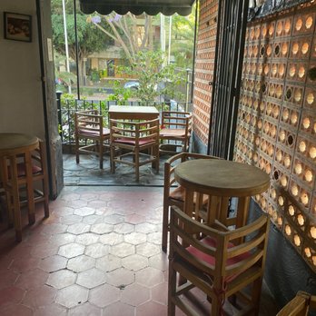 Labranza - Great sitting areas to enjoy your coffee while people watching - Coffee Roasteries Near Me - Guadalajara, JAL