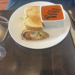 Tomato Basil Soup