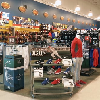 DICK'S Sporting Goods - Sports Wear Near Me - Shreveport, Louisiana DICK'S Sporting Goods - Sports Wear Near Me - Shreveport, Louisiana