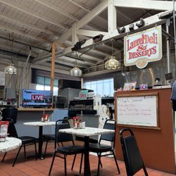 Laurel Deli and Desserts - Inside