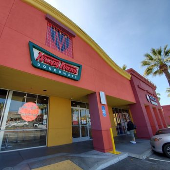 Krispy Kreme - Outside - Donuts Near Me - Santa Clara, California