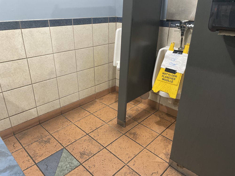 WINGS QUESNEL Updated June 2024 25 Photos & 10 Reviews 610 Newman