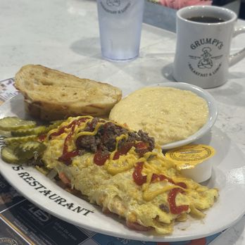 Grumpy's Restaurant - Hamburger omelette special - Breakfast & Brunch Near Me - Neptune Beach, Florida