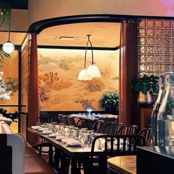 Rochambeau - Dining area - French Near Me - Boston, Massachusetts Rochambeau - Dining area - French Near Me - Boston, Massachusetts