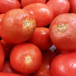 Here's some of the "prized" produce people keep talking about. I watched a guy restock the tomato section with this crap.