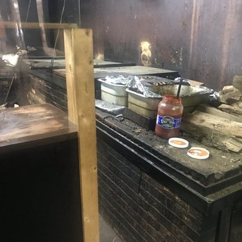 City Market - The hot pits - Barbeque Near Me - Luling, Texas City Market - The hot pits - Barbeque Near Me - Luling, Texas