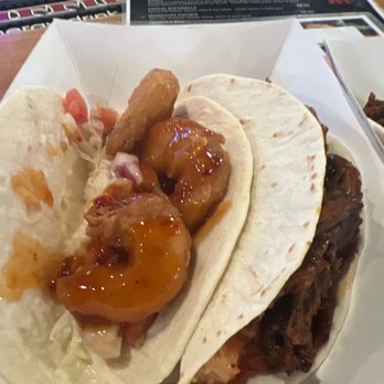 JC Chumleys Bar & Grill - Inexpensive tacos - Sports Bars Near Me - Moorhead, Minnesota JC Chumleys Bar & Grill - Inexpensive tacos - Sports Bars Near Me - Moorhead, Minnesota