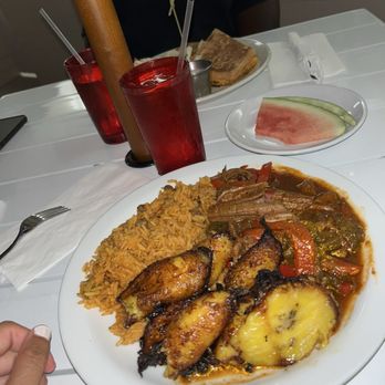 Celias Cuban Cuisine - Ropa Vieja (shredded beef stew) - Cuban Near Me - Columbia, Maryland Celias Cuban Cuisine - Ropa Vieja (shredded beef stew) - Cuban Near Me - Columbia, Maryland