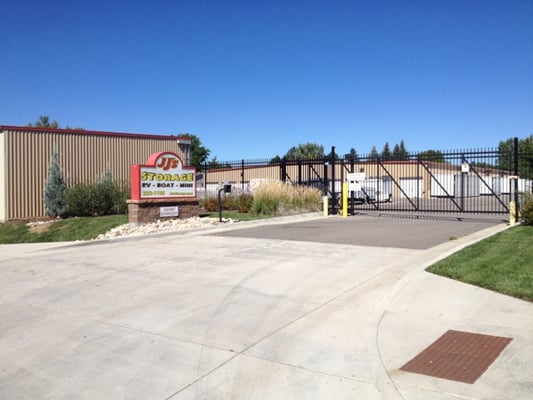 Jj S Country Corner 4015 S Taft Hill Rd Fort Collins Co Car Washes Mapquest