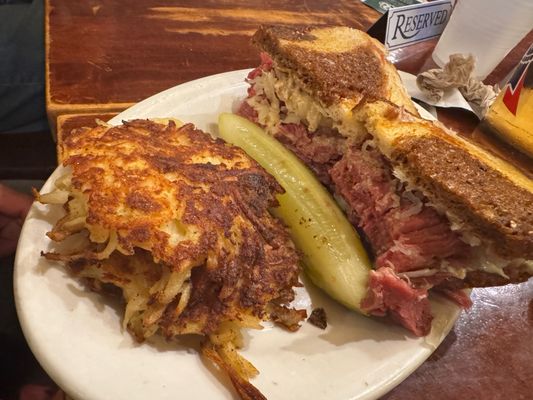McBob's Pub & Grill by null