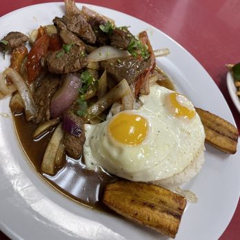 Costa Verde - Lomo saltado a lo pobre - Peruvian Near Me - Norcross, Georgia