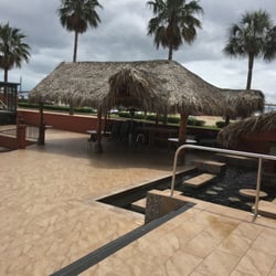 Bridge Harbor Yacht Club