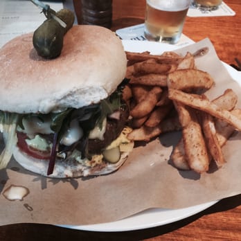 Blue Gum Hotel - Hotels Near Me - Waitara, NSW