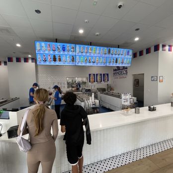 Handel's Homemade Ice Cream - Ice Cream & Frozen Yogurt Near Me - Irvine, California