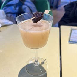 Alcohol-free Gin of the Lotus