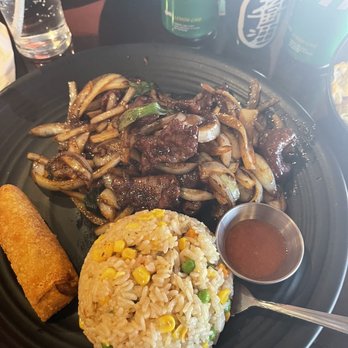 FUJI - 11. Mongolian Beef Dinner - Sushi Bars Near Me - Beacon, New York
