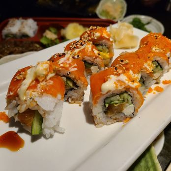 Toku Japanese Restaurant - Philadelphia roll - Japanese Near Me - Richmond, British Columbia Toku Japanese Restaurant - Philadelphia roll - Japanese Near Me - Richmond, British Columbia