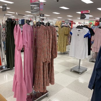TJ Maxx - Department Stores Near Me - Evanston, Illinois