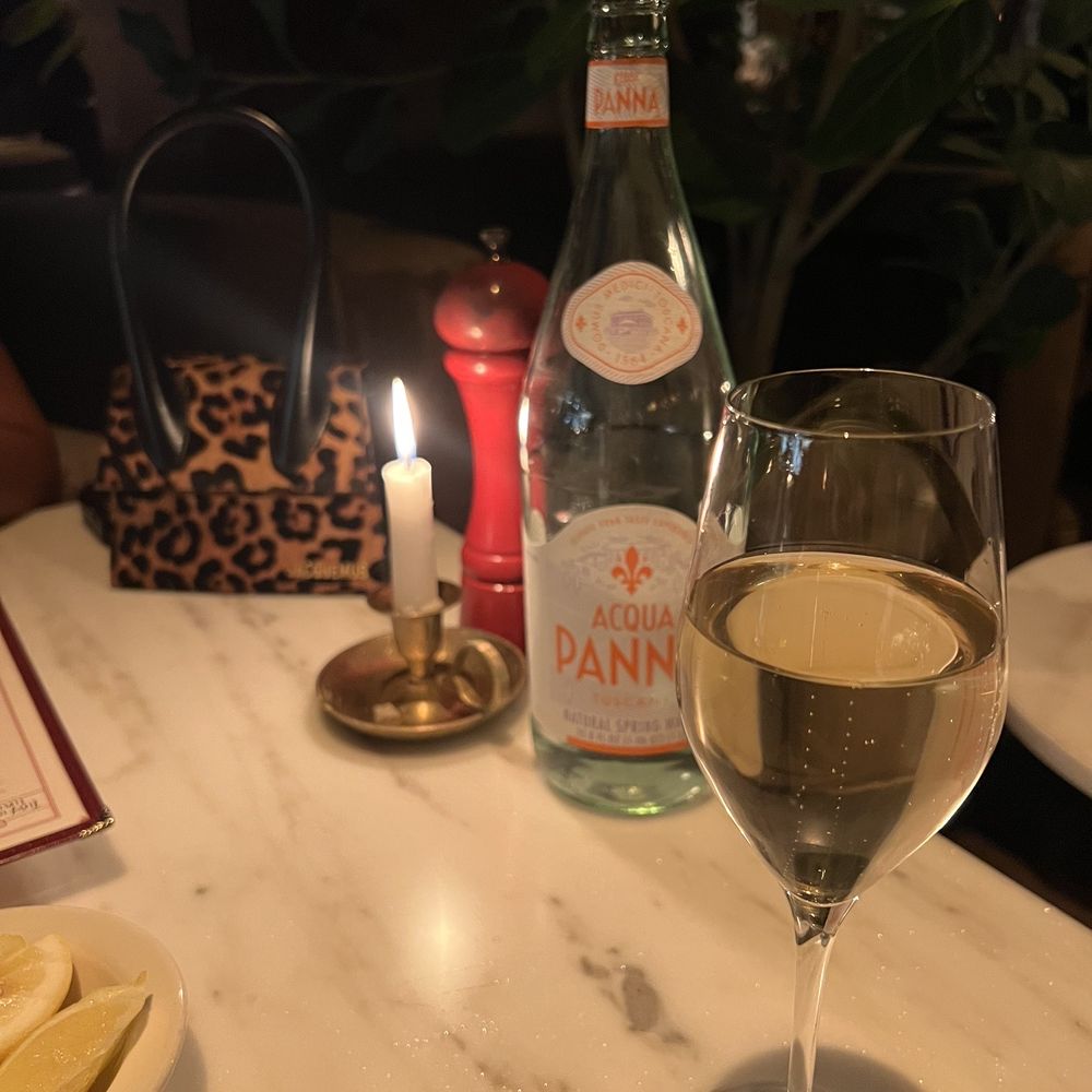 Le Ame - Wine 9/10 - Steakhouses Near Me - Phoenix, Arizona Le Ame - Wine 9/10 - Steakhouses Near Me - Phoenix, Arizona