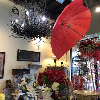 Mission Viejo Florist - Sweet chandelier. - Florists Near Me - Lake Forest, California Mission Viejo Florist - Sweet chandelier. - Florists Near Me - Lake Forest, California