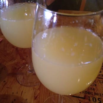 OHSO Brewery- Arcadia - Mimosas. Excellent champagne to OJ ratio. - Breweries Near Me - Phoenix, Arizona OHSO Brewery- Arcadia - Mimosas. Excellent champagne to OJ ratio. - Breweries Near Me - Phoenix, Arizona
