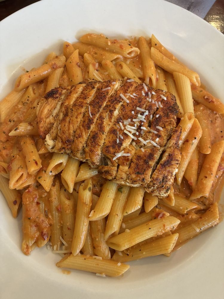 The Tuscan Italian Grill Logo