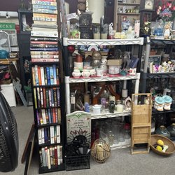 Sara’s Dream Resale - Books & candles