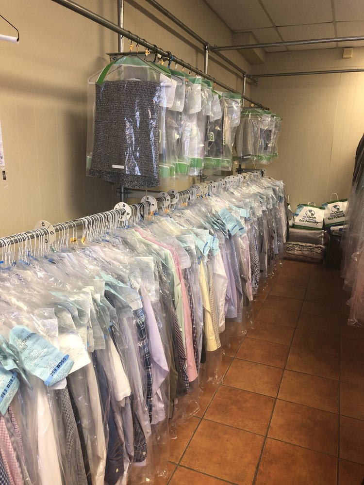 CLASSIC DELUXE CLEANERS 954 White Plains Rd, Trumbull, Connecticut