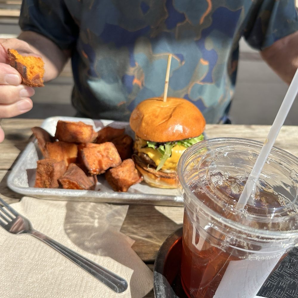 Farm Fresh Fast SVL - My love went with one of their burgers - Desserts Near Me - Simpsonville, South Carolina