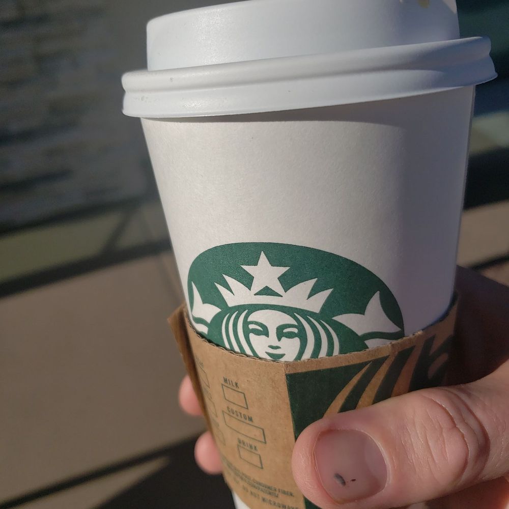 Starbucks - Coffee & Tea Near Me - Fresno, California Starbucks - Coffee & Tea Near Me - Fresno, California