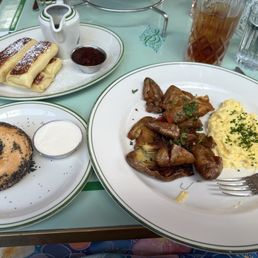 Brunch at Sadelle's Brunch at Sadelle's
