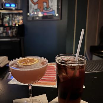 Harlan Records - Cosmo and Jack & Coke - Cocktail Bars Near Me - San Francisco, California
