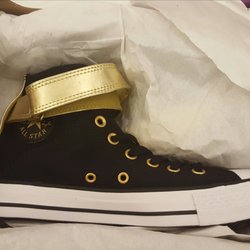 Journeys - Gigi's latest pair!