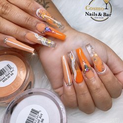 Cosmo Nails & Bar