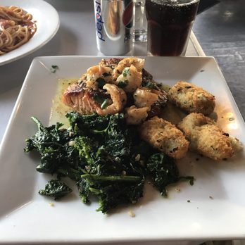 Rino's Place - Italian Near Me - Boston, Massachusetts