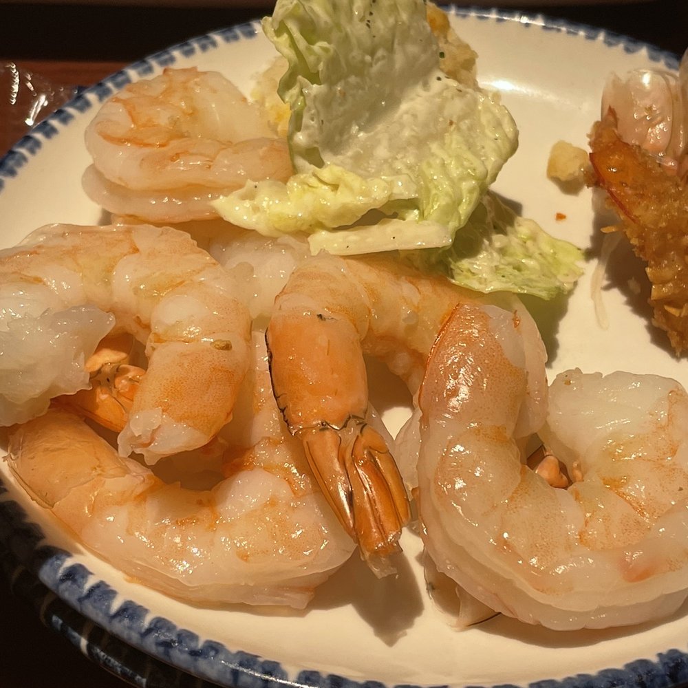Red Lobster - Signature Jumbo Shrimp Cocktail - Seafood Near Me - Bronx, New York