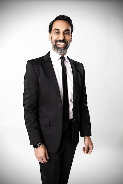 Parsa Mohebi Hair Restoration Logo