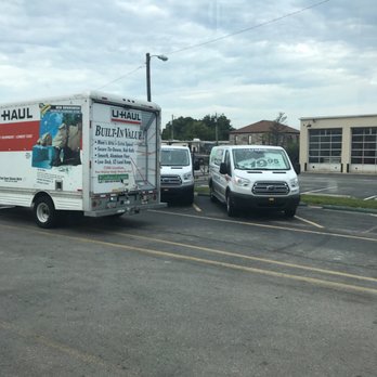 U Haul Moving Storage Of Castleton 39 Photos 35 Reviews Truck Rental 7027 E 86th St Indianapolis In Phone Number