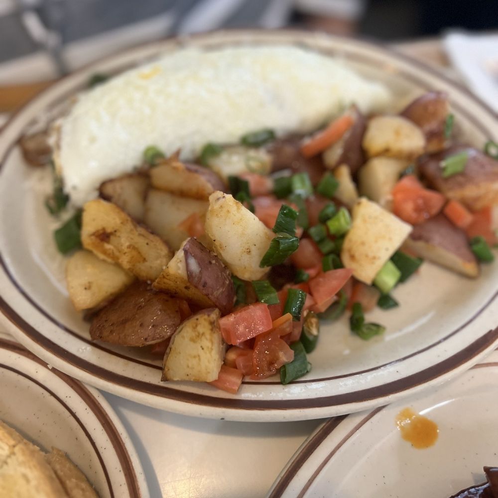AJ's Cafe & Grill - Breakfast & Brunch Near Me - Turlock, California