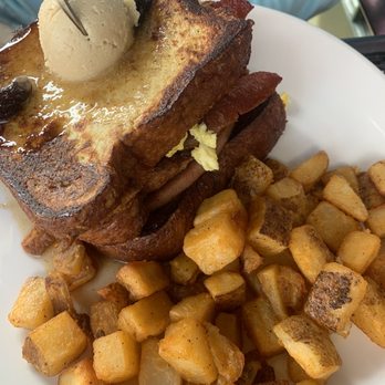 Cafe Madison - French Toast Stacker - Breakfast & Brunch Near Me - Albany, New York Cafe Madison - French Toast Stacker - Breakfast & Brunch Near Me - Albany, New York