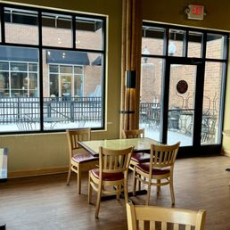 Inside decor, no customers Inside decor, no customers