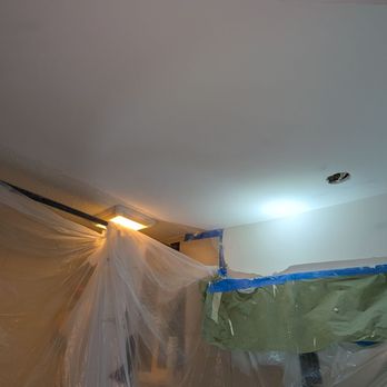 Alex Handyman - Finished bathroom ceiling - Handyman Near Me - Redmond, Washington