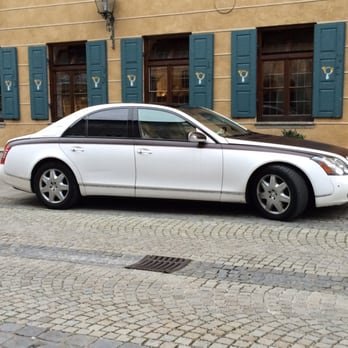 Post Taverne - #Maybach - seltener Anblick - German Near Me - Garmisch-Partenkirchen, BY Post Taverne - #Maybach - seltener Anblick - German Near Me - Garmisch-Partenkirchen, BY